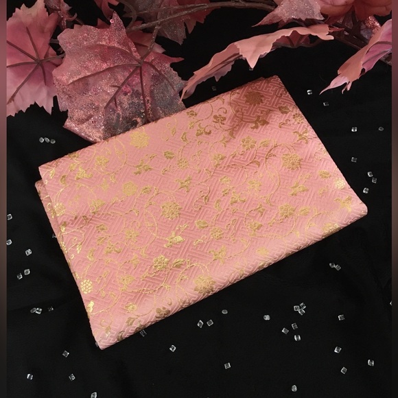 Fabric Book Sleeve/ Cover With Pink And Gold Flower Print - Picture 4 of 8